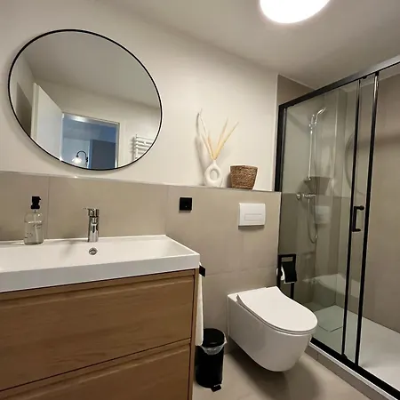 Blue Sea Im Village 벤츠